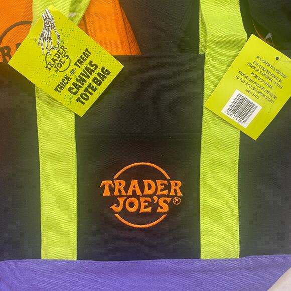 Set of 4 Collector's Limited Edition Trader Joe's Mini Halloween Canvas Totes - Picture 5 of 5